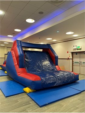 Inflatable obstacle course in Volunteer Rooms Irvine