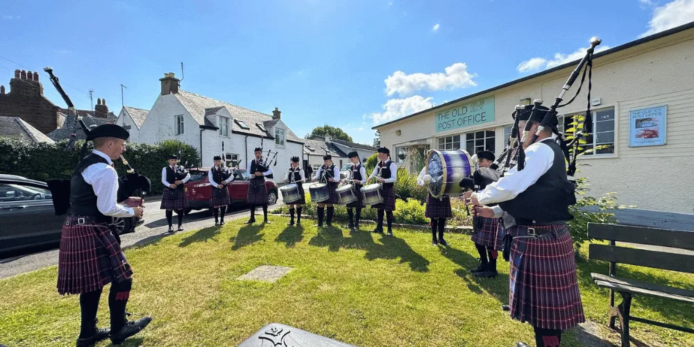 Arran pipe band