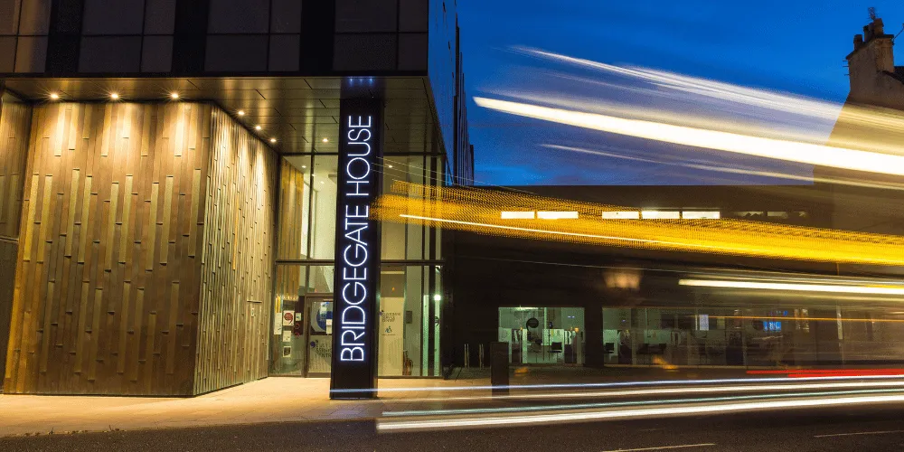 Night pic of Bridgegate