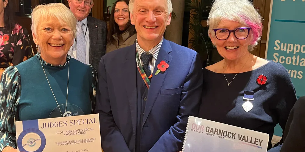 Team from Our Garnock Valley with Judges Special award