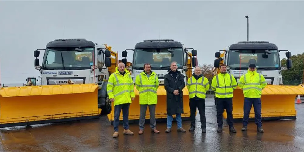 Councillor Gurney with roads teams